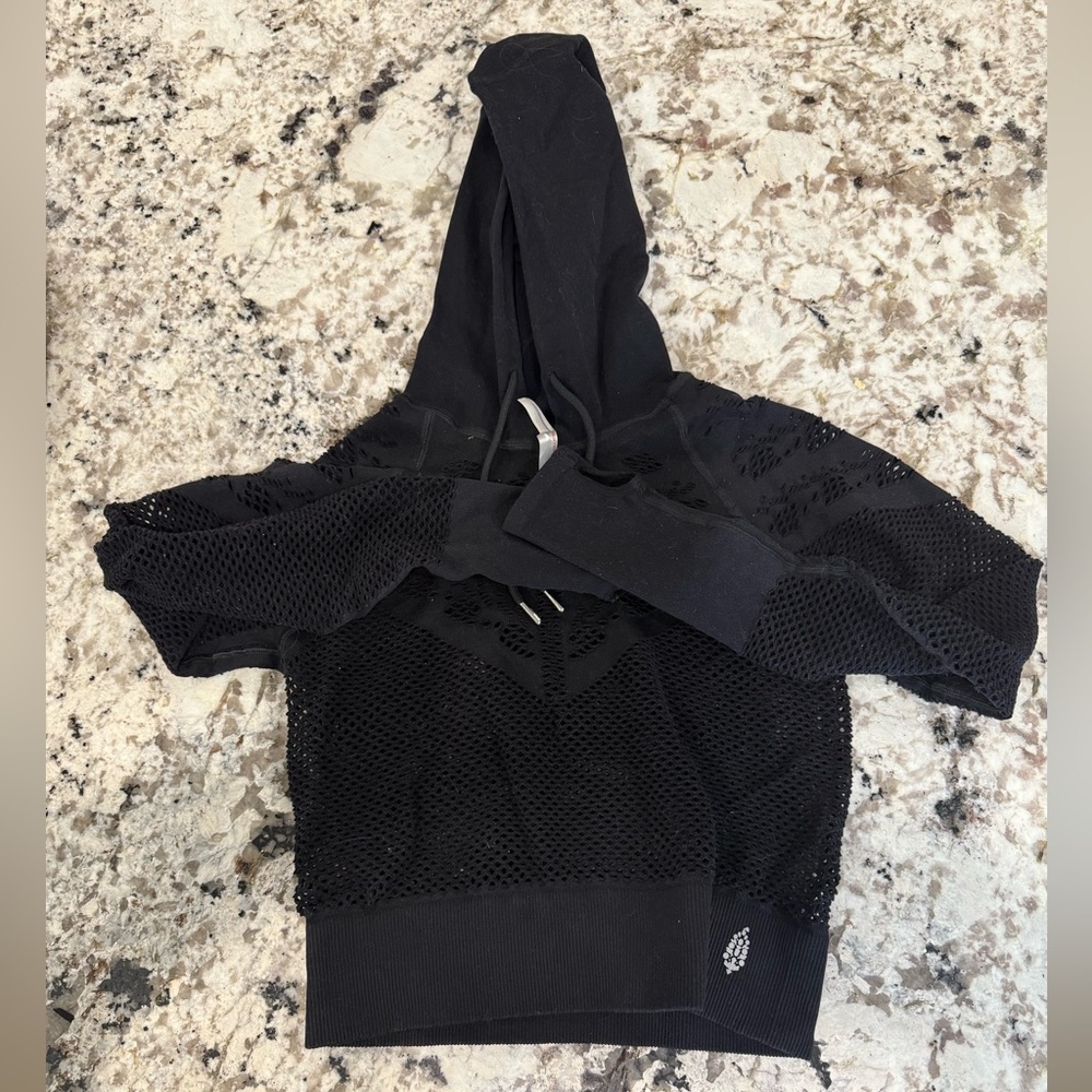 Free people moment cropped hoodie xs/s